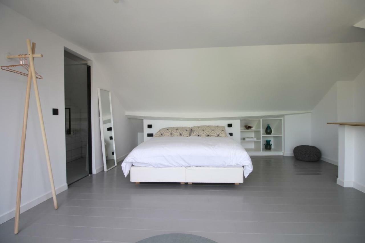 Canopee Guesthouse 익셀레스 외부 사진