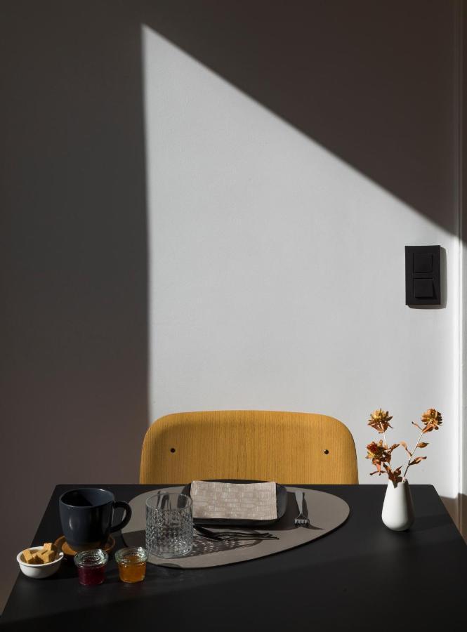 Canopee Guesthouse 익셀레스 외부 사진