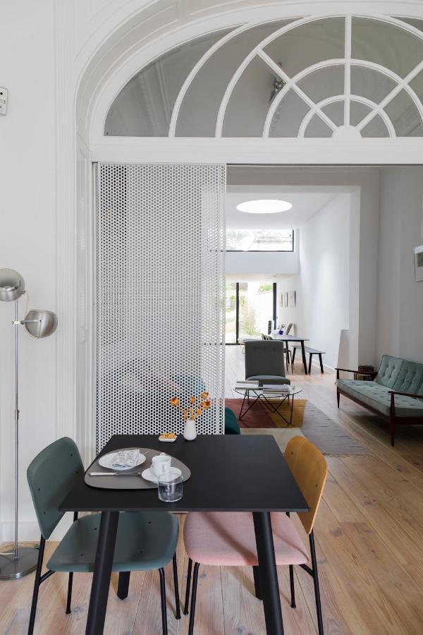 Canopee Guesthouse 익셀레스 외부 사진